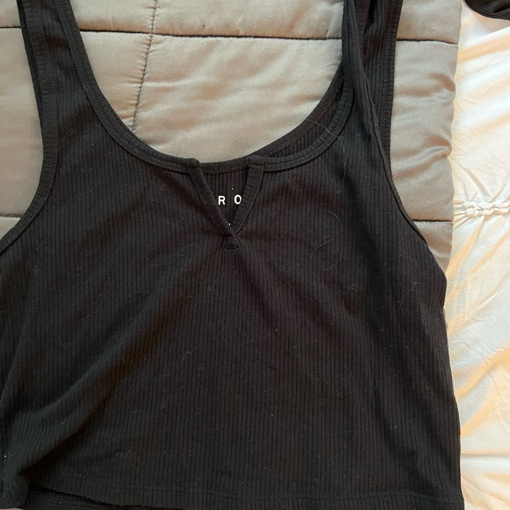 black tank